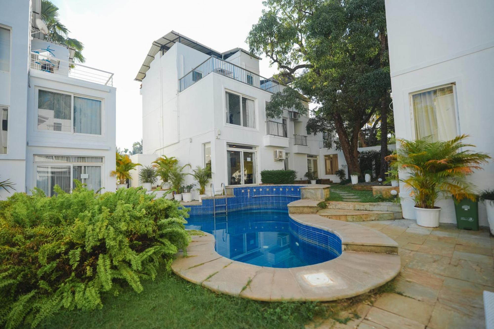Villa M - Jia 3- 3Bhk In Candolim, Pool Facing, Near Beach, Breakfast Included Eksteriør billede