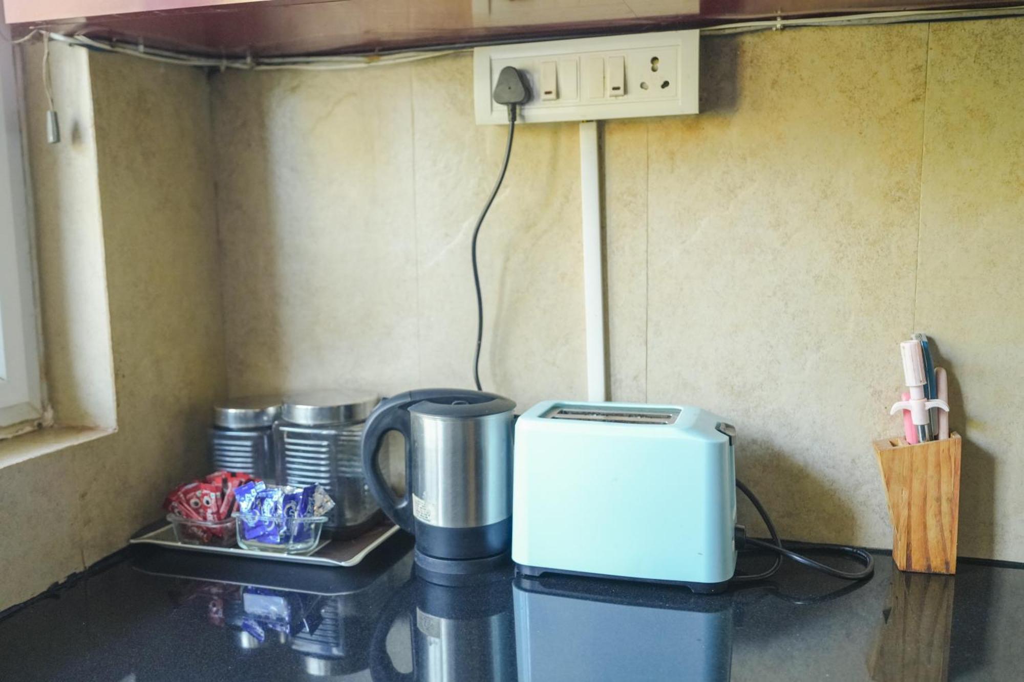 Villa M - Jia 3- 3Bhk In Candolim, Pool Facing, Near Beach, Breakfast Included Eksteriør billede