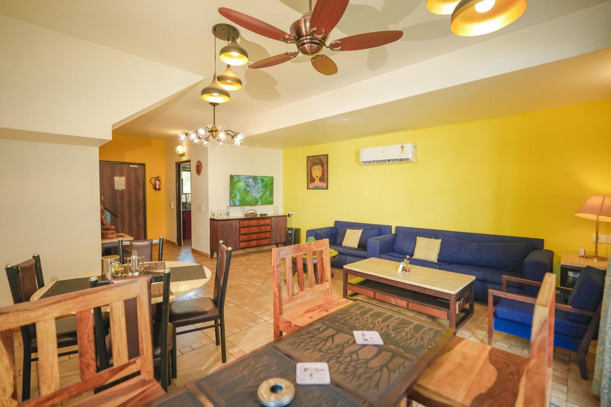 Villa M - Jia 3- 3Bhk In Candolim, Pool Facing, Near Beach, Breakfast Included Eksteriør billede