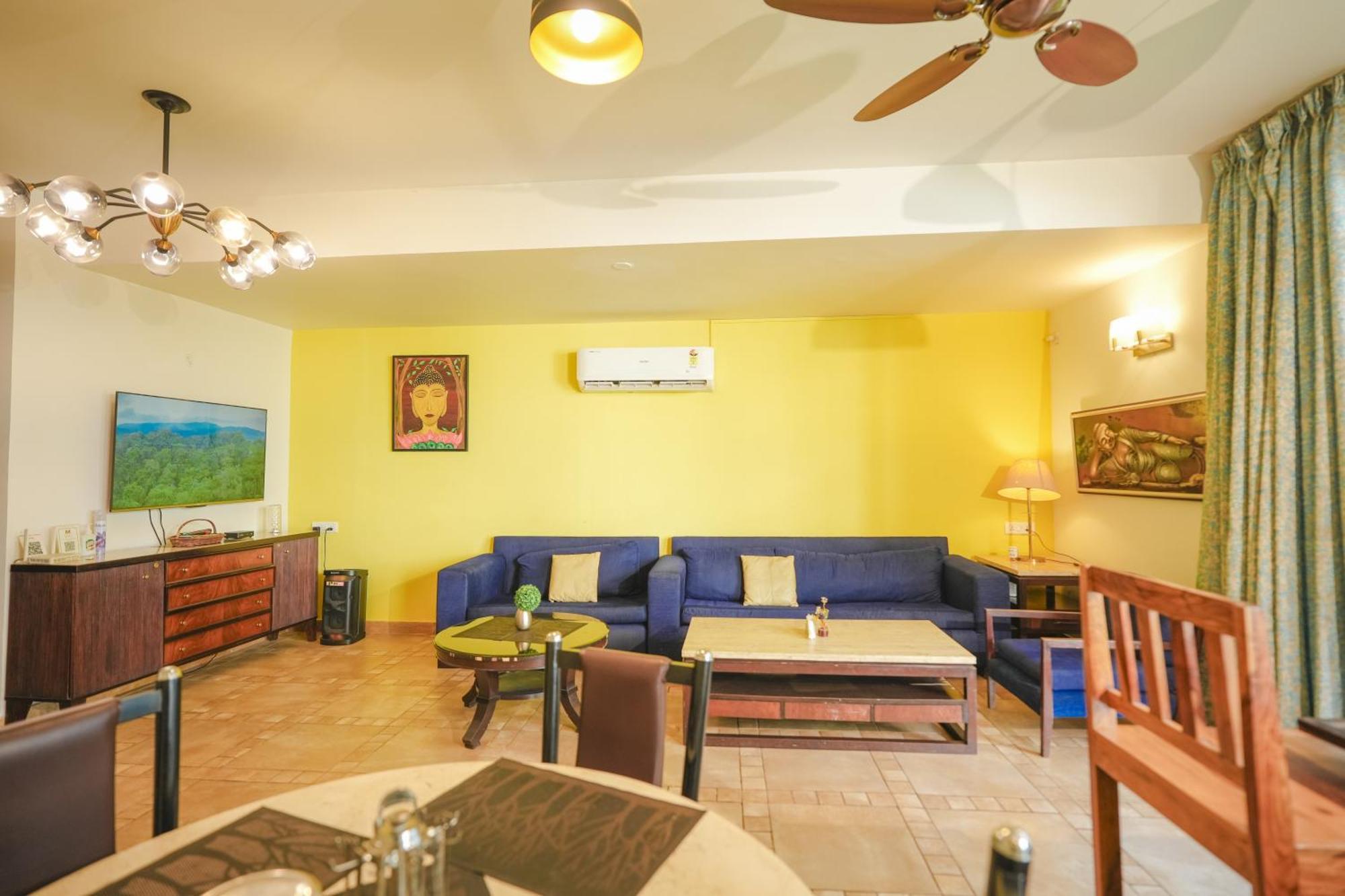 Villa M - Jia 3- 3Bhk In Candolim, Pool Facing, Near Beach, Breakfast Included Eksteriør billede