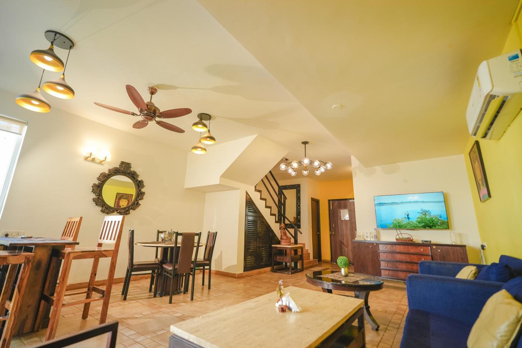 Villa M - Jia 3- 3Bhk In Candolim, Pool Facing, Near Beach, Breakfast Included Eksteriør billede